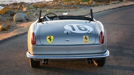 Ferrari 250 GT LWB California Spider Competizione anh 11.jpg