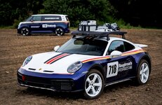 Porsche-911-Dakar-with-matching-VW-ID.-Buzz-5.jpg