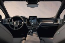 Volvo_XC60_11.jpeg