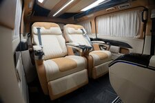 Mercedes-Benz V-Class-anh-2.jpg