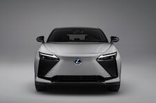 2026_Lexus_RZ_550e_01 Large.jpeg