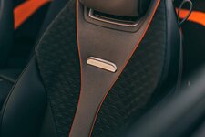 Bentley_Batur_Convertible_Debut_14.jpg