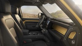 DEF_26MY_TROPHY_EDITION_YELLOW_190625_11b.jpg
