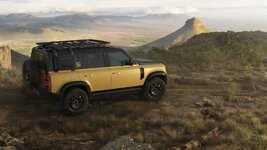 DEF_26MY_TROPHY_EDITION_YELLOW_190625_01b.jpg