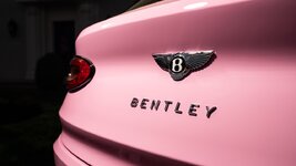 Bentayga EWB Mulliner in Candy Pink - 9 Large.jpeg