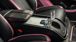 Bentayga EWB Mulliner in Candy Pink - 7 Large.jpeg
