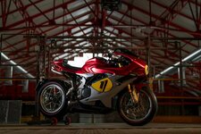 MG-Agusta-Superveloce-1000-Ago-10-2048x1366.jpeg