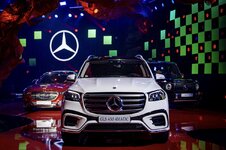 Mercedes-Benz GLS 450 4MATIC 2025 Facelift anh 3.jpeg