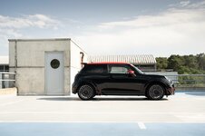 mini-John-Cooper-Works-anh-21.jpeg