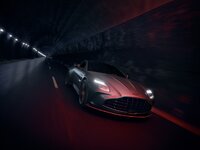 Aston Martin Vantage S (1) Large.jpeg