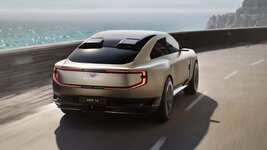 Bentley EXP 15 anh 14.jpeg
