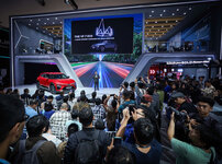vinfast-vf7-anh-2.jpg