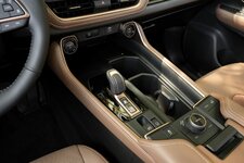 2026_Toyota_GrandHighlander_Platinum_Portobello_012-1500x1000.jpg