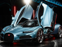 bugatti-tourbillon-with-its-doors-up-124178.jpg