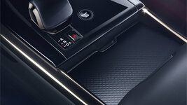 RRS_SV_Carbon_Shifter_16x9_8K_SH015_PR.jpeg