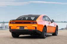 Dodge_Charger_Scat_Pack_12.jpg