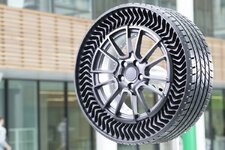 Airless_Tire_2.jpg