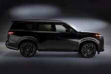 Infiniti_QX80_Sport_5.jpg