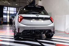 MINI John Cooper Works-anh--15.jpg