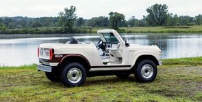 Ford_Bronco_Roadster_Concept_09.jpg