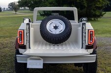 Ford_Bronco_Roadster_Concept_17.jpg