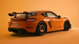 Porsche-718-Cayman-GT4-RS-TheTulip-anh-6.jpeg