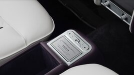 Rolls-Royce Corniche-anh-2.jpg