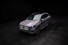 Mercedes-Benz GLC EQ-anh-1.jpeg