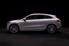 Mercedes-Benz GLC EQ-anh-3.jpeg