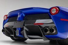 2014-ferrari-laferrari-07-952080.jpg