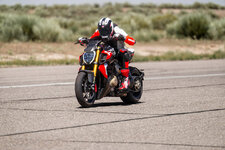 Ducati Diavel V4 RS 2026-anh-9.jpg