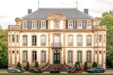 Bugatti_Chiron_Sport_8.jpeg