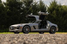 2011_mercedes-benz_sls-amg_C4DB7E31-877B-483E-8547-4BE6ACBBF33E-78728-scaled.jpeg