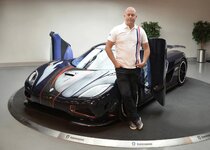 Koenigsegg-anh-1.jpg