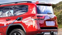 Toyota Land Cruiser biến thể PHEV anh 7.jpg