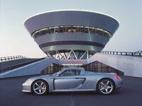 Porsche_Carrera_GT_anh-4.jpg