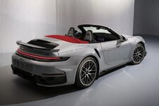 Porsche_911_Turbo_S_Cabriolet_anh-12.jpg