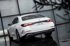 mercedes-e300-2025-anh-3.jpeg