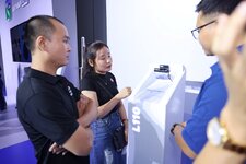 L110 thu hút khách tham dự trải nghiệm Large.jpeg