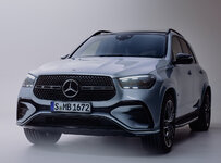 Mercedes-Benz-GLE-400e-4MATIC-anh-.jpg