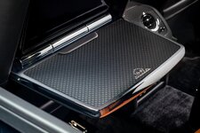Rolls_Royce_Black_Badge_Ghost_Gamer_7.jpg