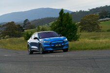 FORD_MACH-E_PREMIUM Large.jpeg