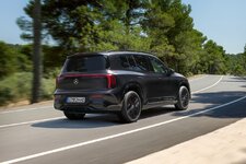 Mercedes-Benz GLB 2027-anh-29.jpeg