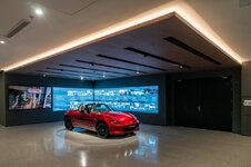 showroom Mazda Flagship-anh-9.jpeg