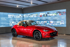 xe-mazda-mx5-anh-.jpg