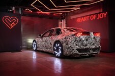 bmw-Neue Klasse-anh-5.jpeg