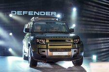 defender-2026-anh-.jpg