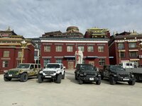 Chùa Jiegu-anh-jeep-adventure-vietnam-anh-9.jpg