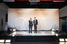 audi-Progressive Showroom Concept-anh-_15.jpg