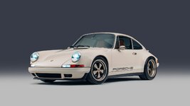 Porsche 911 restomod-anh-18.jpg